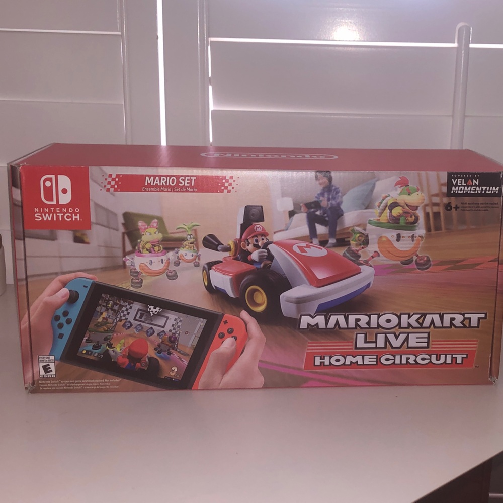 Nintendo Mario Kart Live Home Circuit Set with Red and Blue Joy‑Con Accents